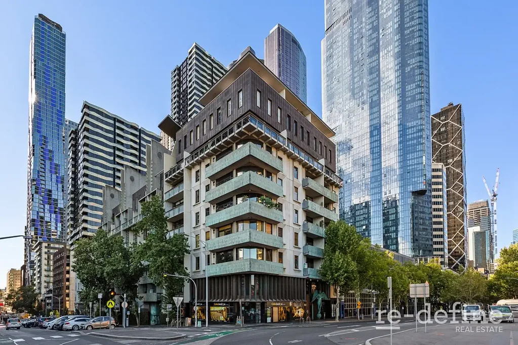 Unfurnished House-Sized CBD Living - Roma