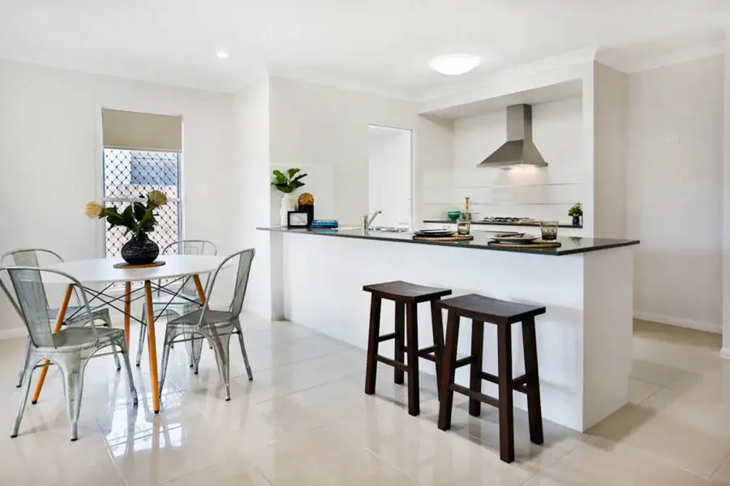 Large family home waiting for you!