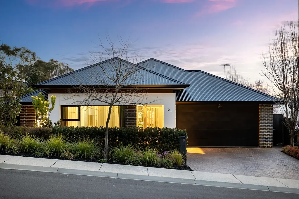 Craigburn Farm 4ਬੈੱਡਰੂਮ A Statement of Luxury and Lifestyle in Craigburn Farm.