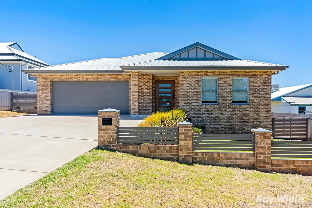 31 Thomas Street, Junee, NSW 2663