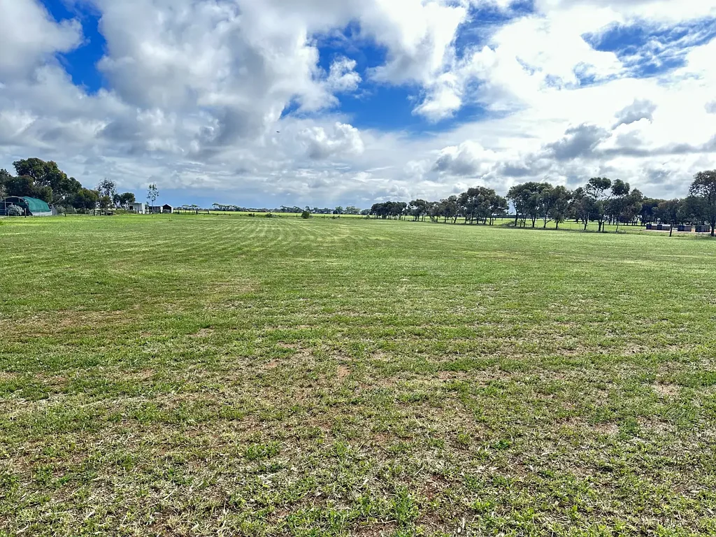 Balaklava ONE HECTARE PRIME BUILDING ALLOTMENT