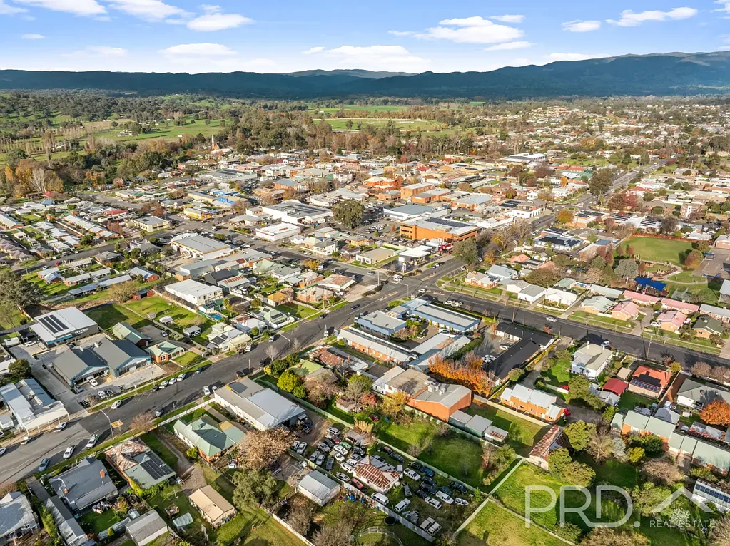 Tumut 4Phòng ngủ Centrally Located & Prime Potential!