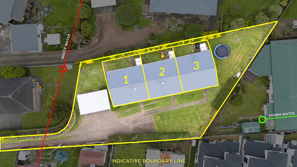 Papatoetoe 6ਬੈੱਡਰੂਮ GOLD! Three Solid Brick Flats on Separate Titles!