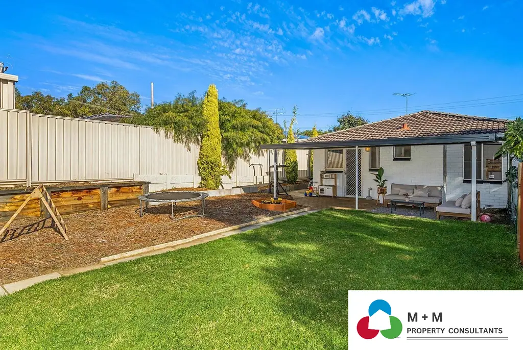 4B Ledbury Street, Balga, WA 6061