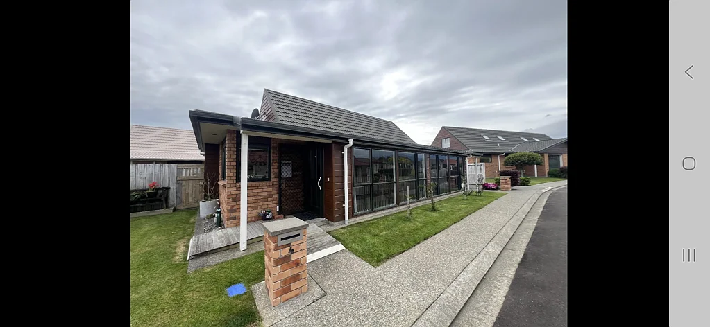 Levin 2Zimmer Smart Village Living-Yes, You Own it!