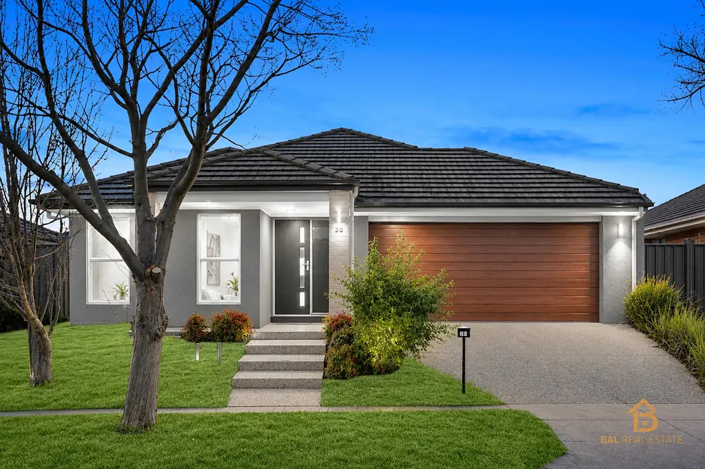 Cobblebank 4房 Cobblebank 现代家庭住宅，舒适、宽敞、便利 Modern Family Home Offering Comfort, Space & Convenience in Cobblebank