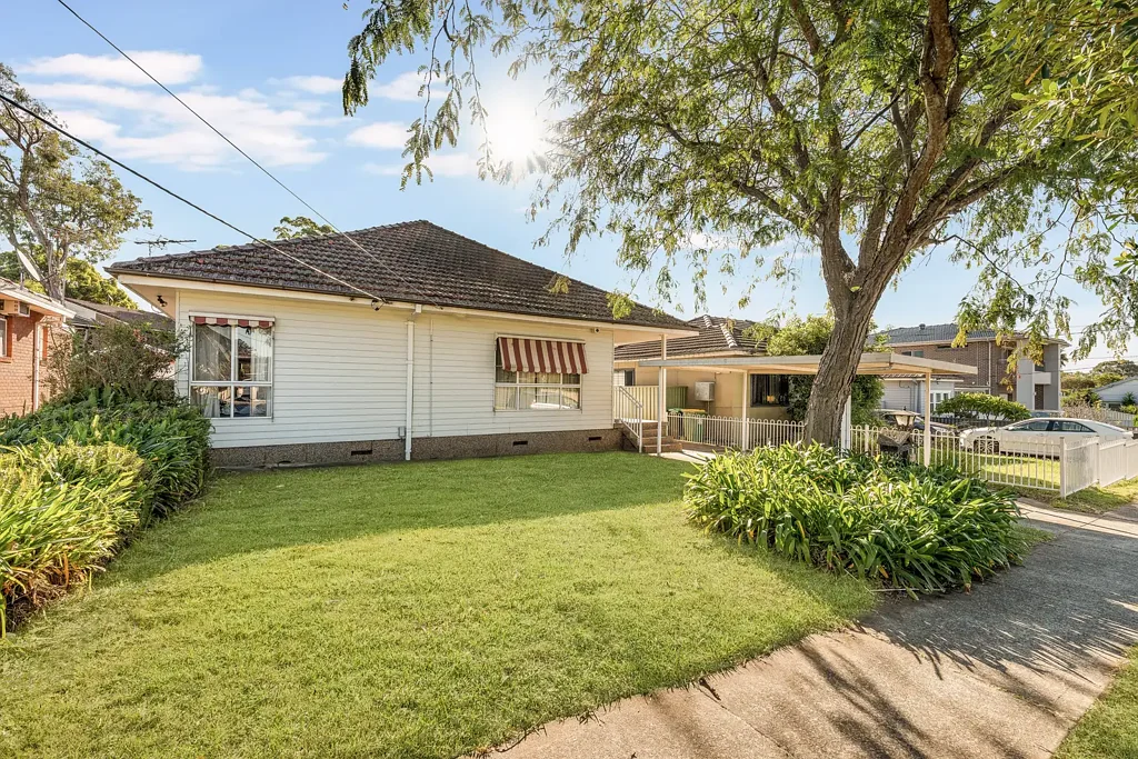 8 Wallace Street, Sefton, NSW 2162