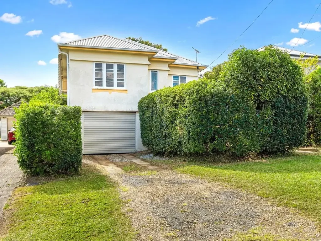 Family Comfort in the Heart of Wavell Heights