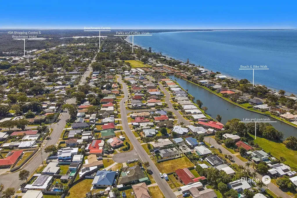 17 Columbia Drive, Beachmere, QLD 4510
