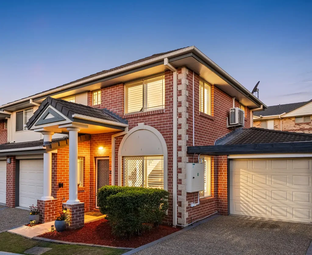 Aspley 3कमरा Immaculate Townhouse Living in a Tightly Held Albany Creek Road Complex