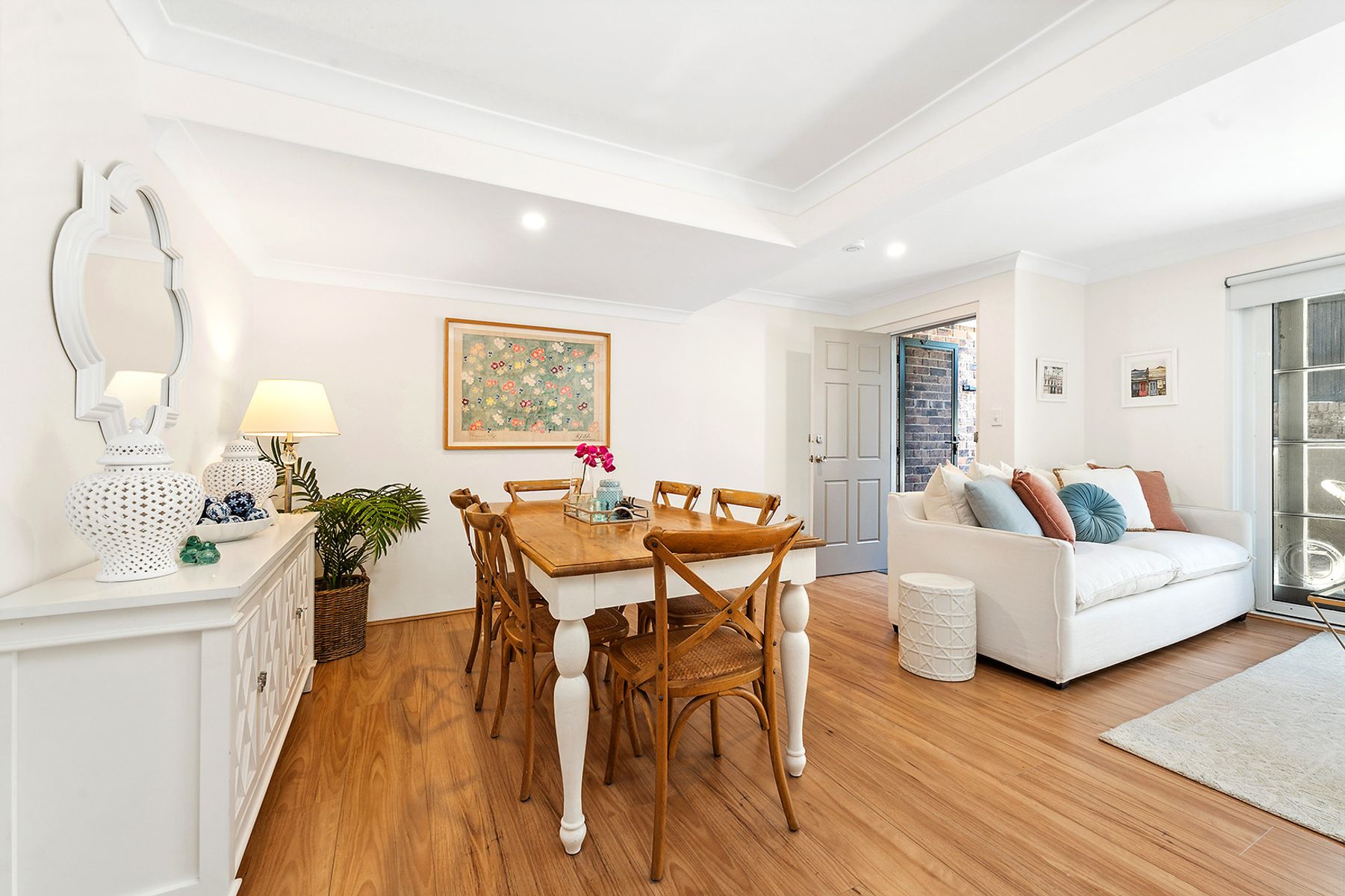 UNIT 2 24-26 MARKS ST, CAMMERAY NSW 2062, 0部屋, 0バスルーム, Townhouse