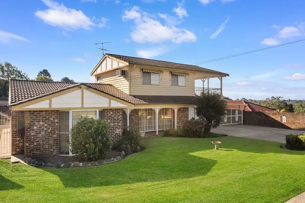 North Richmond 4 Bedroom Renovate or Redevelop - R3 Medium Density Zoning