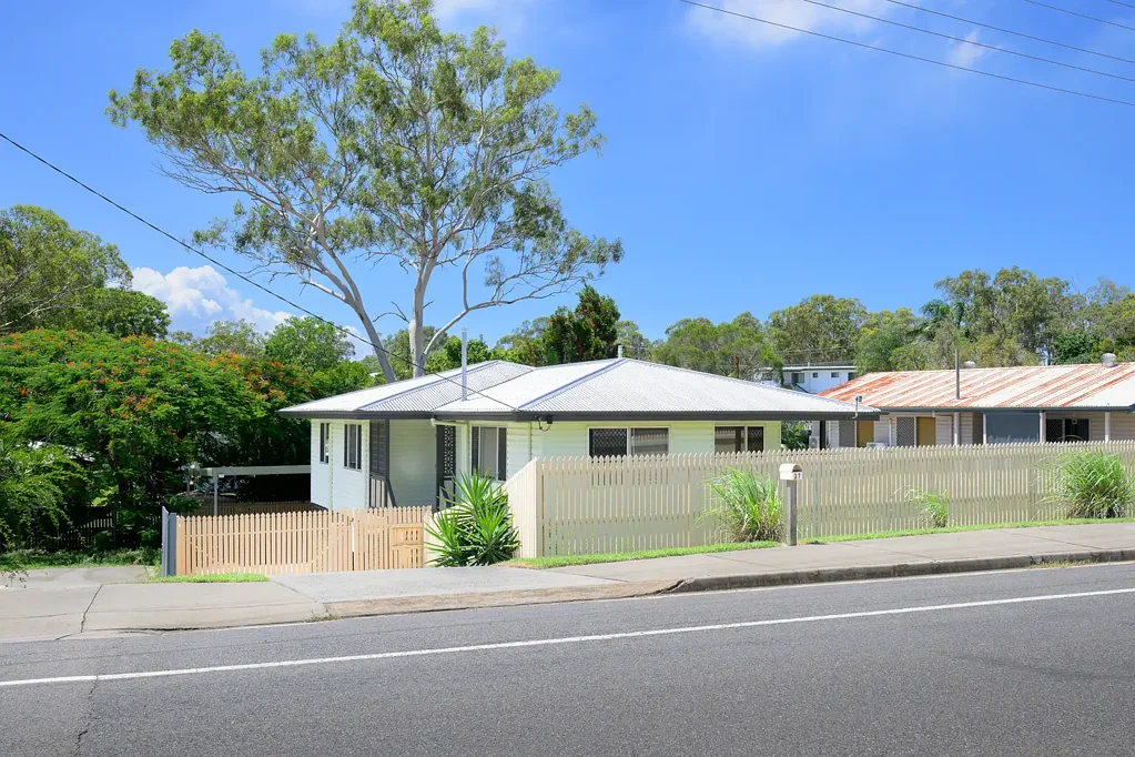 37 Dalrymple Drive, Toolooa, QLD 4680
