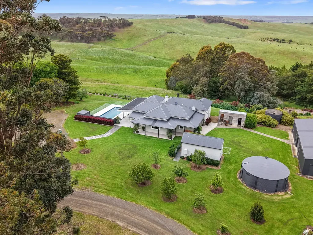 Casterton Premier Western Victorian cattle and lifestyle opportunity