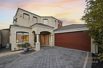 Mount Pleasant 3房  STYLISH TOWNHOUSE LIVING