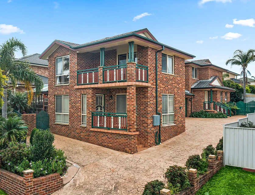 1/126 Glider Avenue, Blackbutt, South Coast, 3 침실, 2 욕실, Townhouse