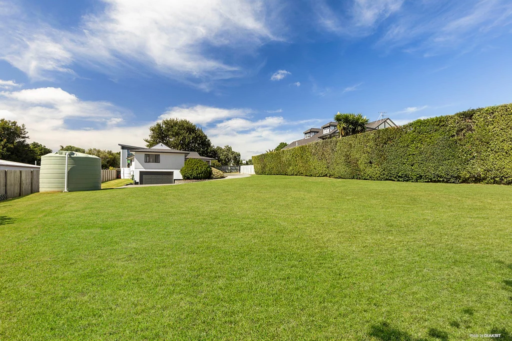 Beachlands 4房  Double the Land, Double the Lifestyle!