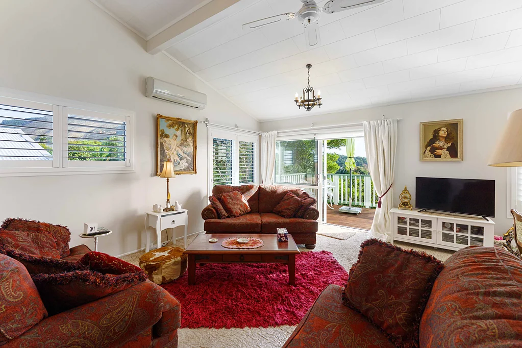 Waikanae 3房  Charming, Private Home with Fantastic Views