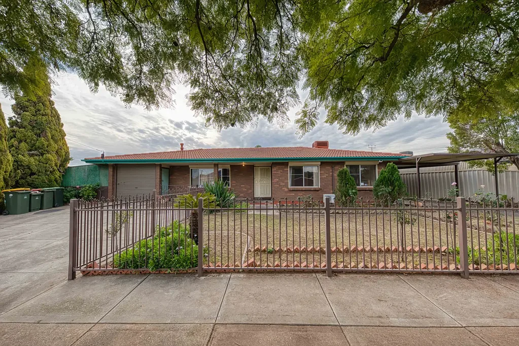 Spacious Family Living with Modern Comfort in a Convenient Location