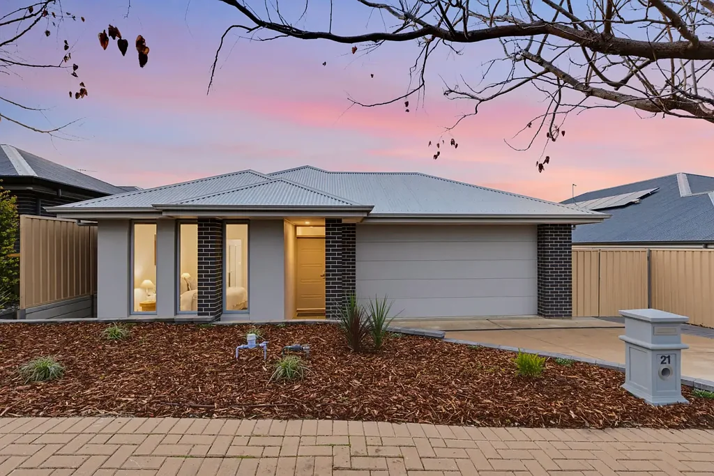 Seaford Meadows 3 Slaapkamer Immaculate family home in peaceful cul-de-sac