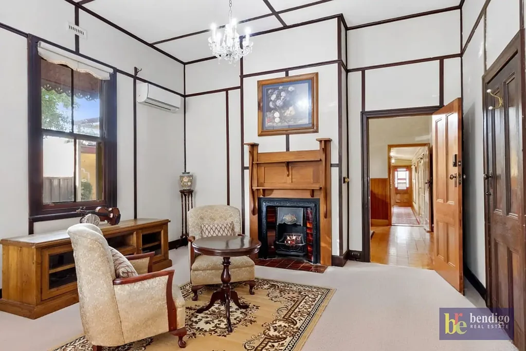 Period Charm Meets City Convenience in Central Bendigo