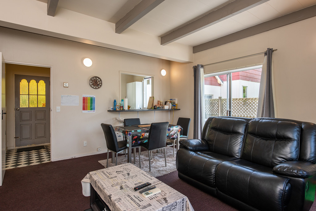 17 Rangiora Avenue, Kaiwharawhara, Wellington, 2部屋, 1バスルーム