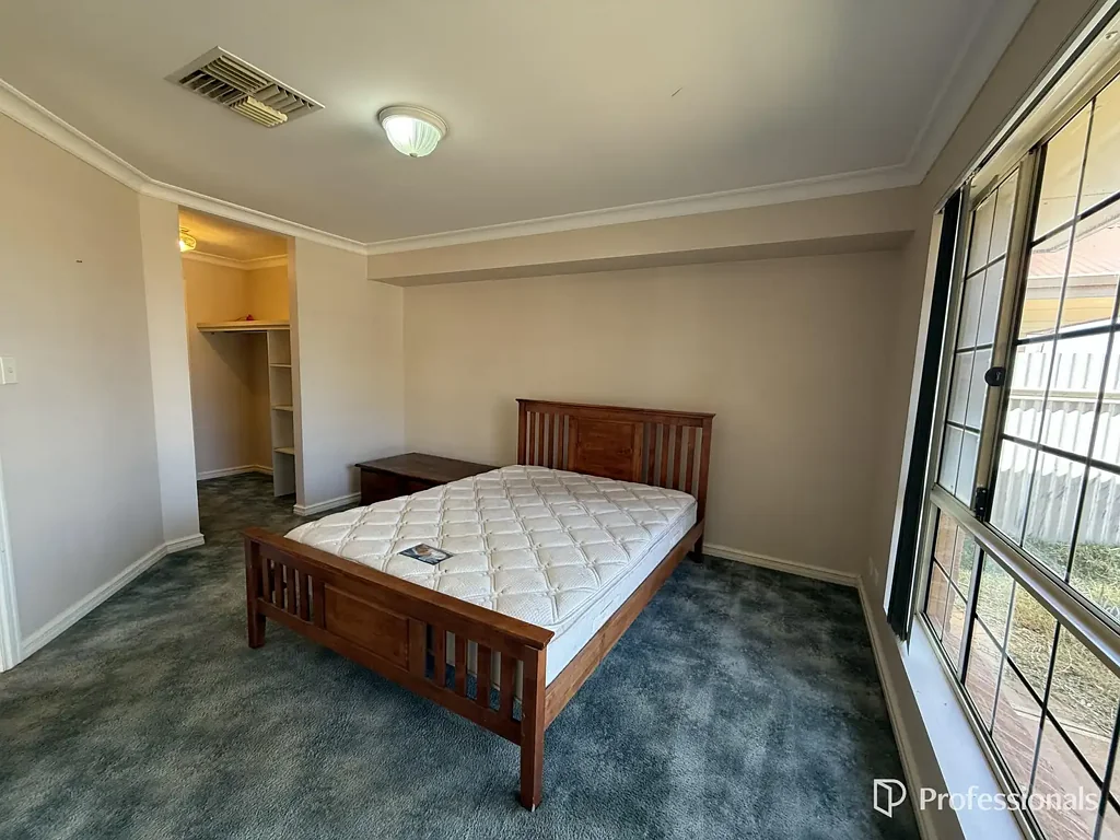4x2 Home - Furnished Bedrooms Included!