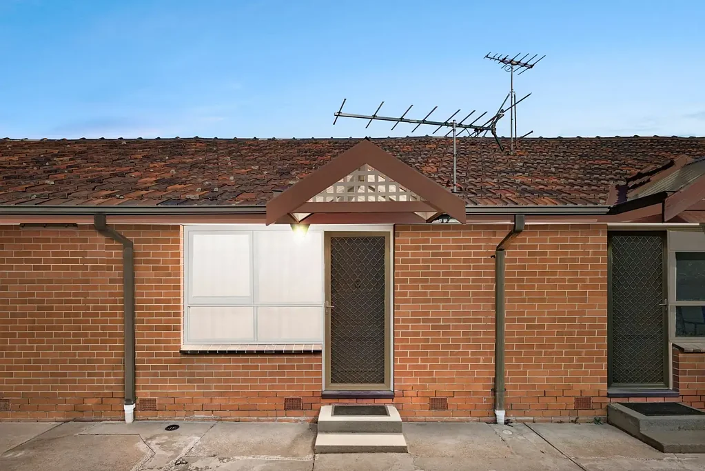 6/11 Carmen Street, Newport, VIC 3015