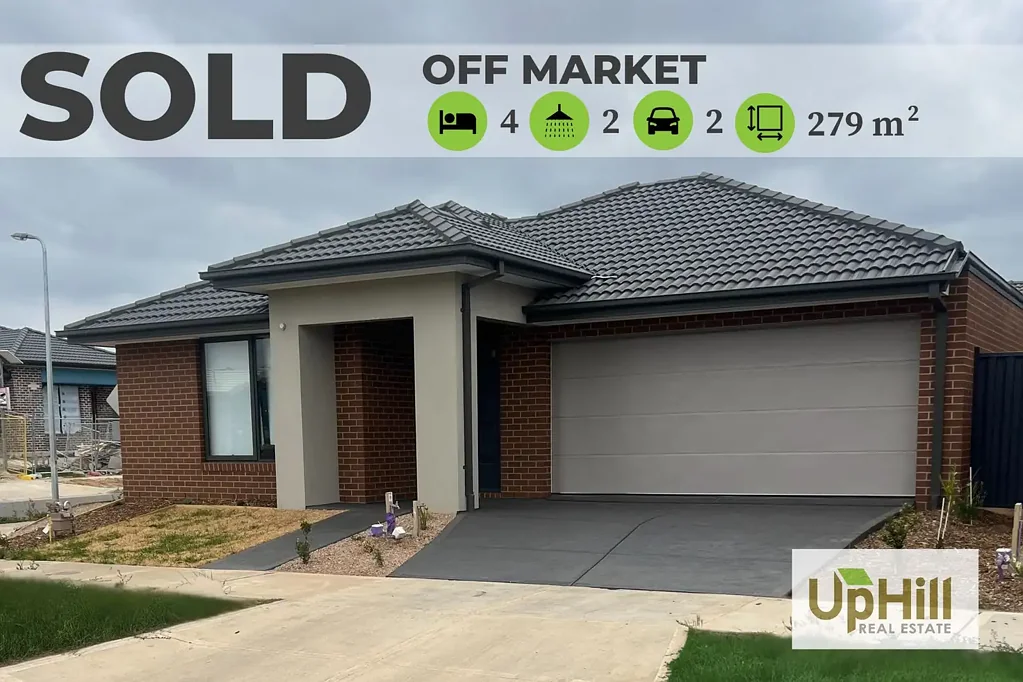 1 Ambition Way, Clyde North, VIC 3978