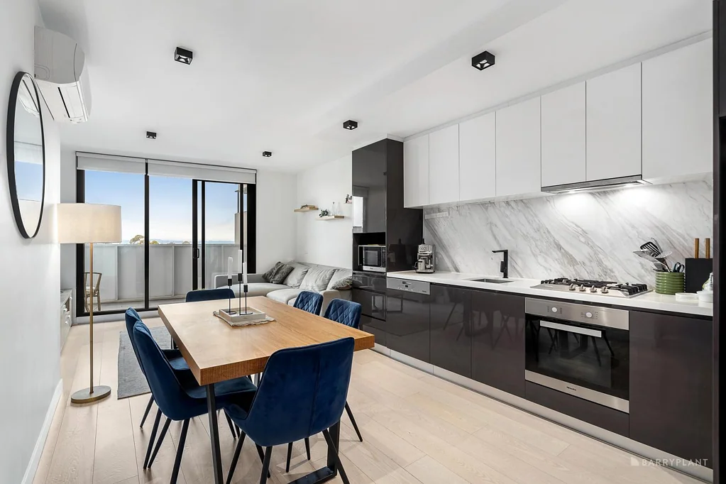 807/101 Tram Road, Doncaster, VIC 3108