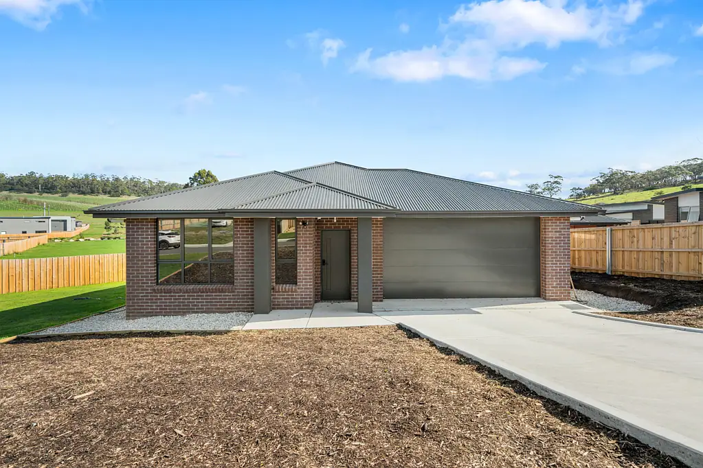 45 Hallett Drive, Rokeby, TAS 7019