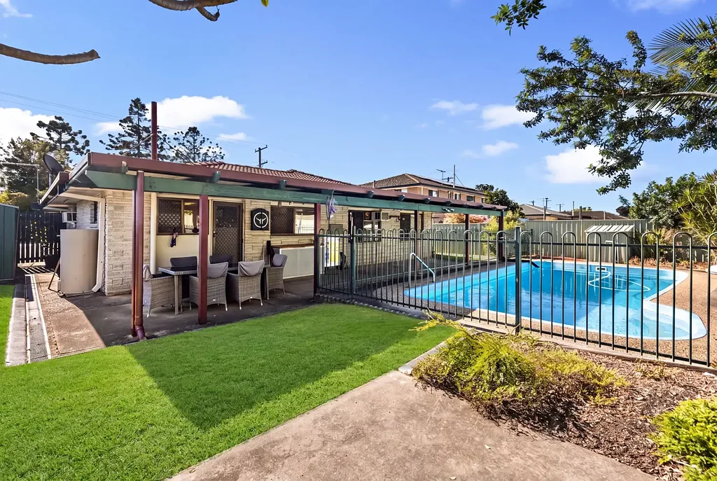 Strathpine 4Habitaciones Family Living, Poolside Entertaining & Space to Enjoy