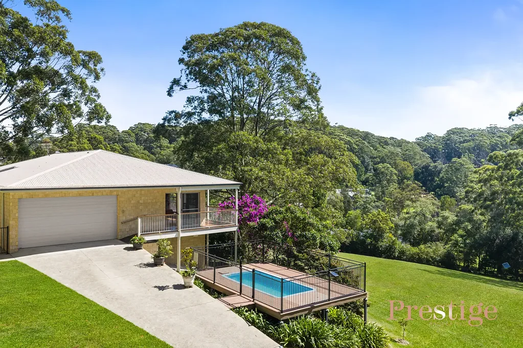 Terrigal 3 Bedroom A Serene Terrigal Acreage with Sweeping Valley Views