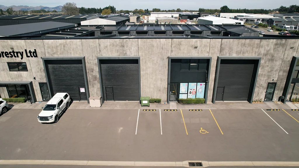 Belfast Industrial Unit with Modern Office – Belfast