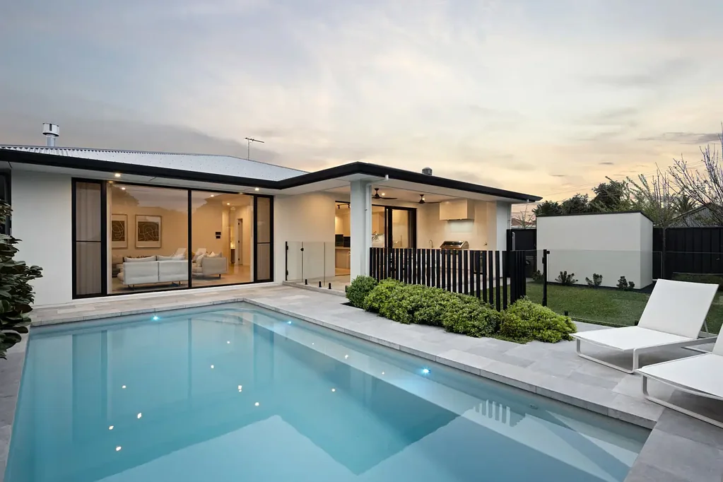 15 Lavinia Street, Hove, SA 5048