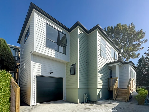 Henderson 4房  Discover Living  In A Brand New standalone House!