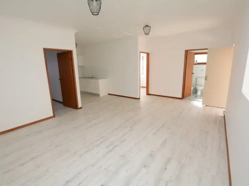 MODERN GRANNY FLAT