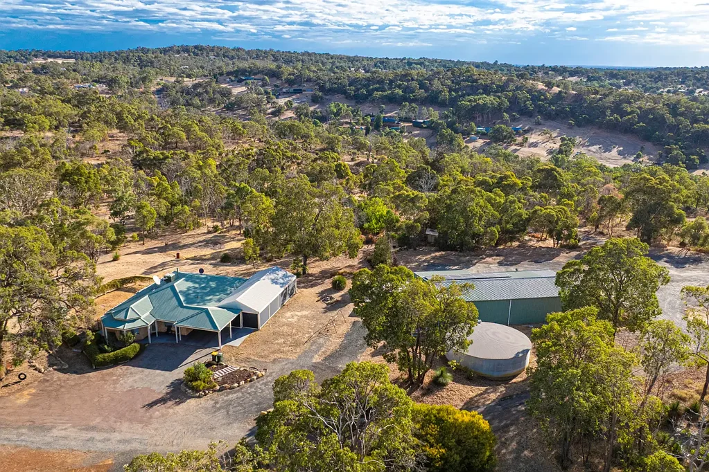 363 Meadowbrook Ramble, Bullsbrook, WA 6084