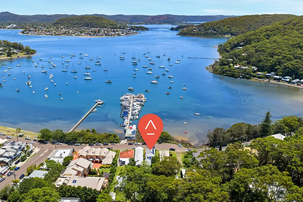 Killcare 4Kwarto An Elevated Cottage with a Statement Architectural Outbuilding