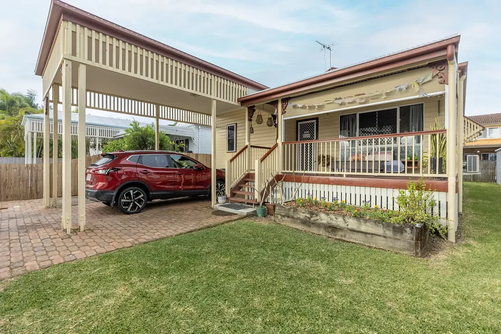 Mackay 3 Slaapkamer Picture-Perfect Charm in a Prime City Fringe Location