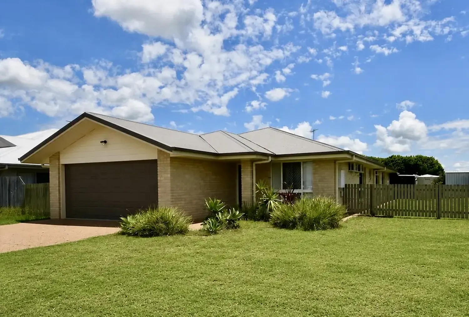 183 Lucas Street, Gracemere, QLD 4702, 4 slaapkamers, 2 badkamers, House