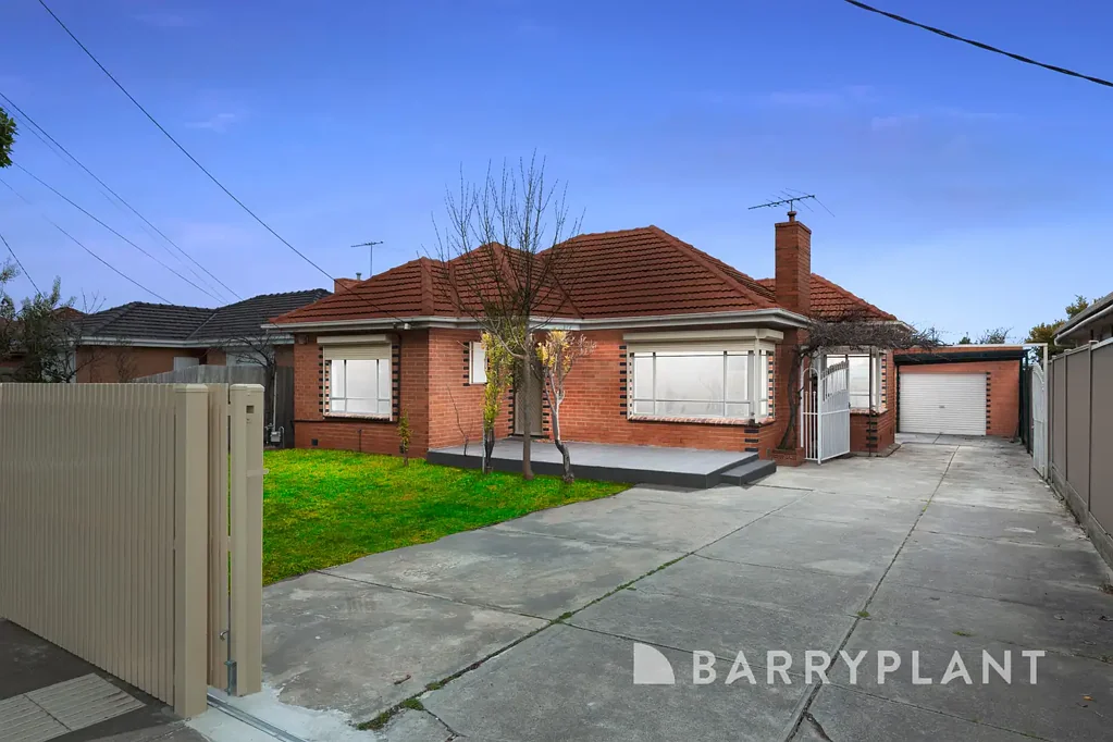 277 Main Road East, St Albans, VIC 3021
