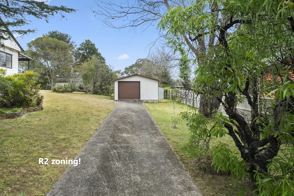 98 Barton Street, Katoomba, NSW 2780