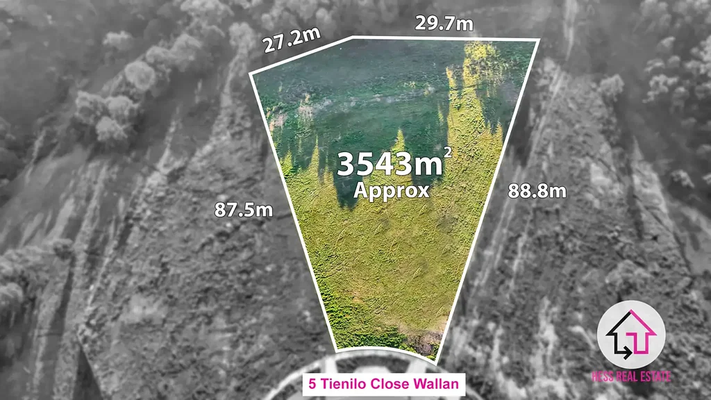 Wallan LARGE LEVEL TITLED BLOCK WITH GREAT VIEWS AT THE TOP OF HIDDEN VALLEY - 3543 sqm.