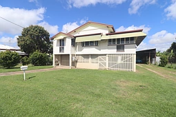 118 Ninth Avenue, Home Hill