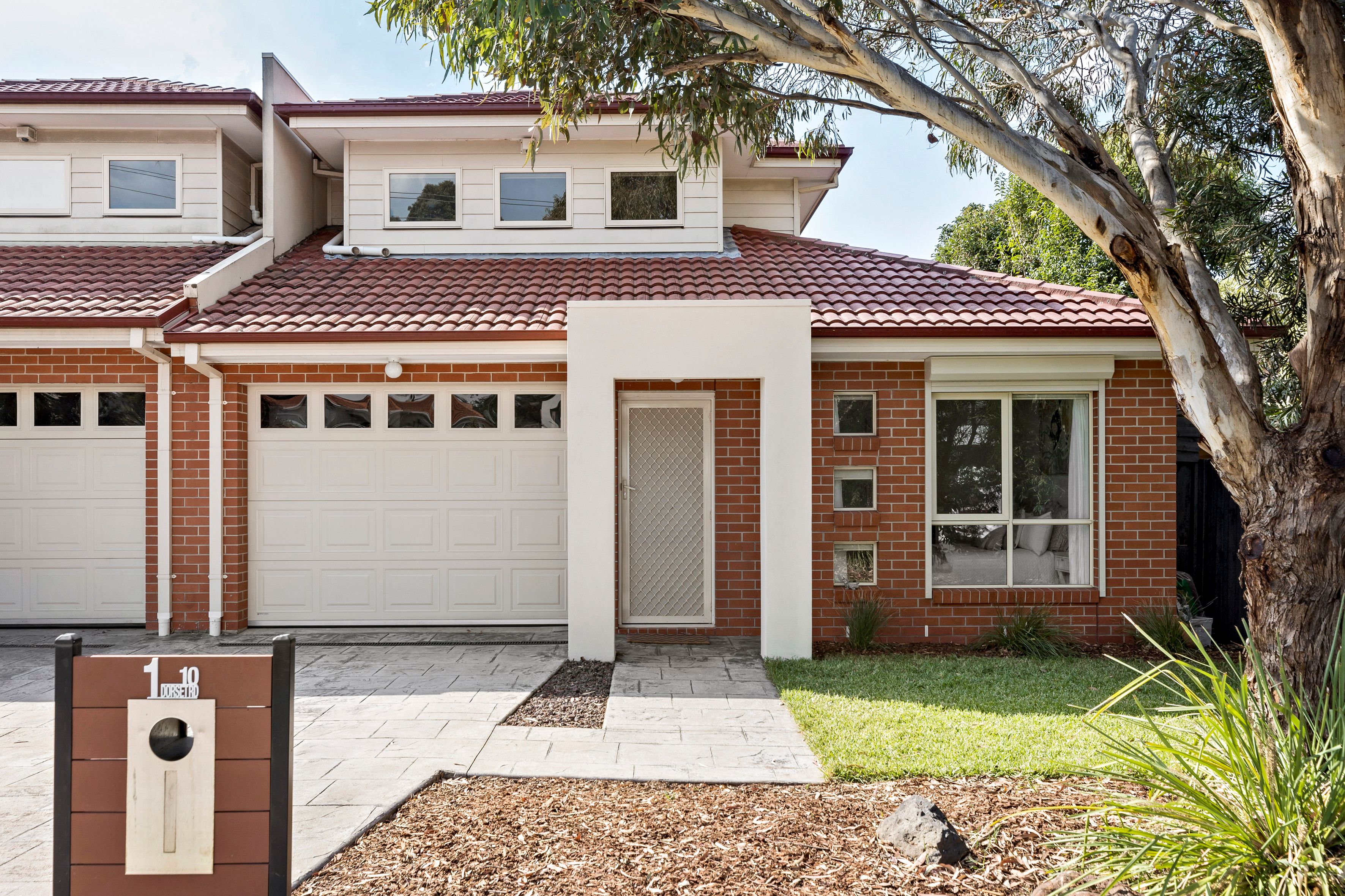 UNIT 1 10 DORSET RD, PASCOE VALE VIC 3044, 0 chambres, 0 salles de bain, Townhouse