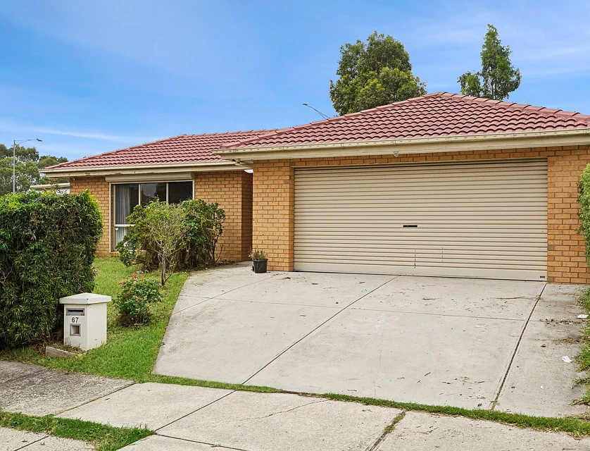67 Trafalgar Way, Cranbourne East, South East Melbourne, 3 Schlafzimmer, 2 Badezimmer, House