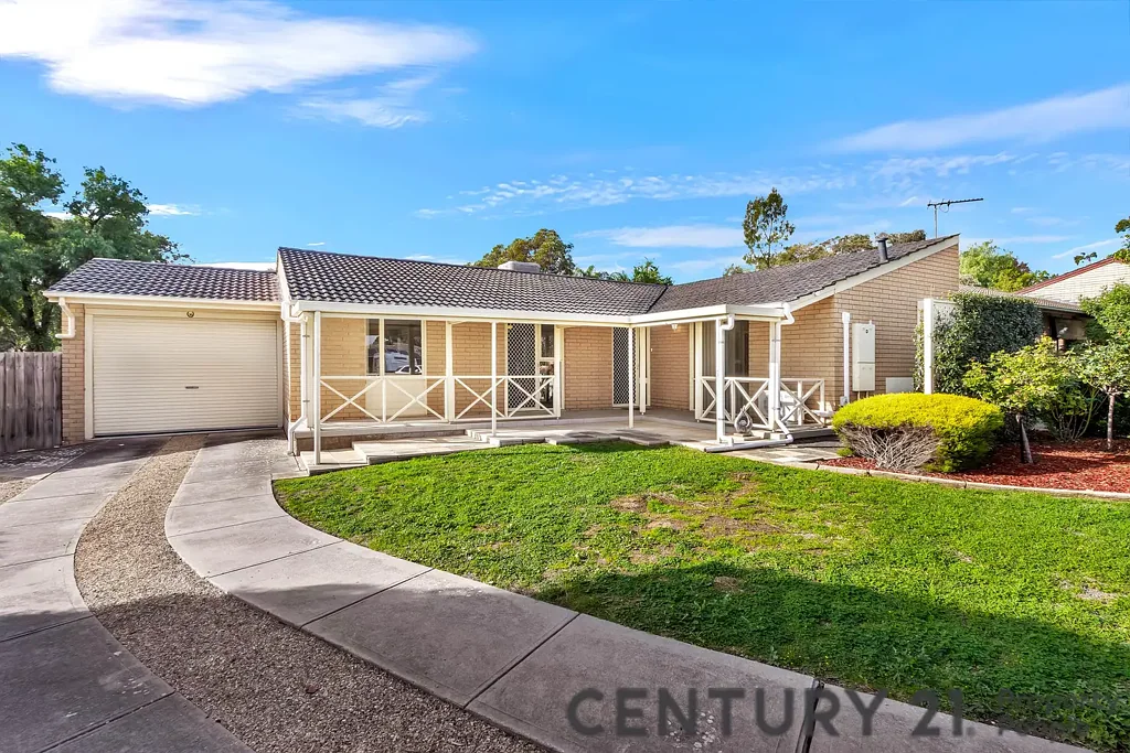 Elizabeth East 3房  Beautiful First Home or Downsizing
