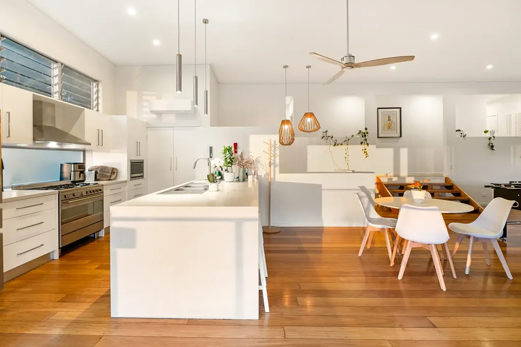 54 Wilkinson Crescent, Currumbin Waters, QLD 4223