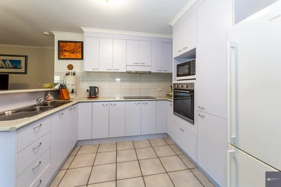 ਰਸੋਈ - 93 Dittmann Road, Avoca, QLD 4670